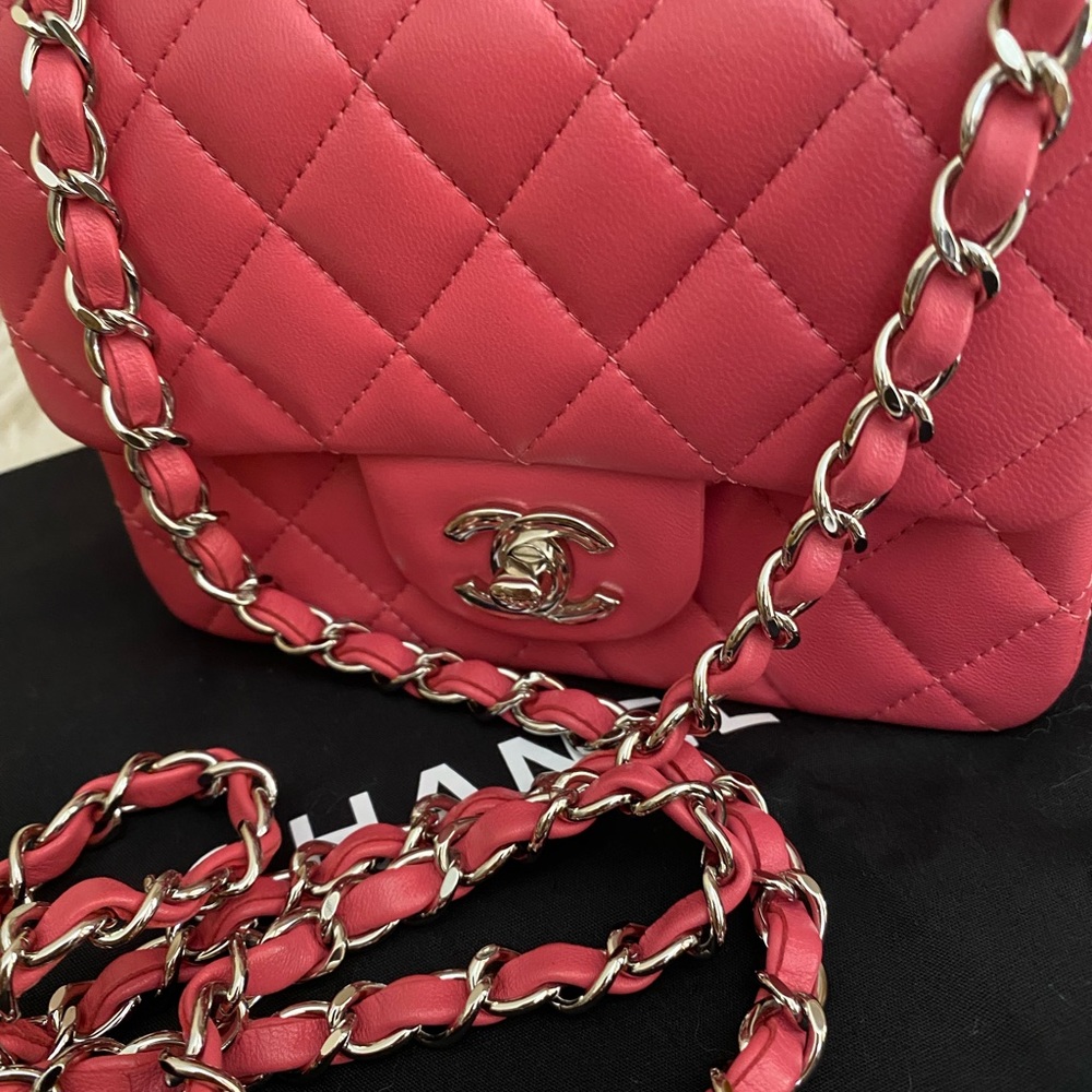 CHANEL pink lambskin square mini bag - Picture 5 of 16